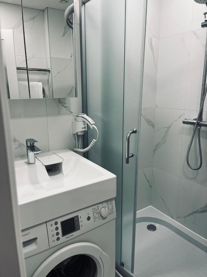 Sun Clock Apartment Шяуляй Экстерьер фото